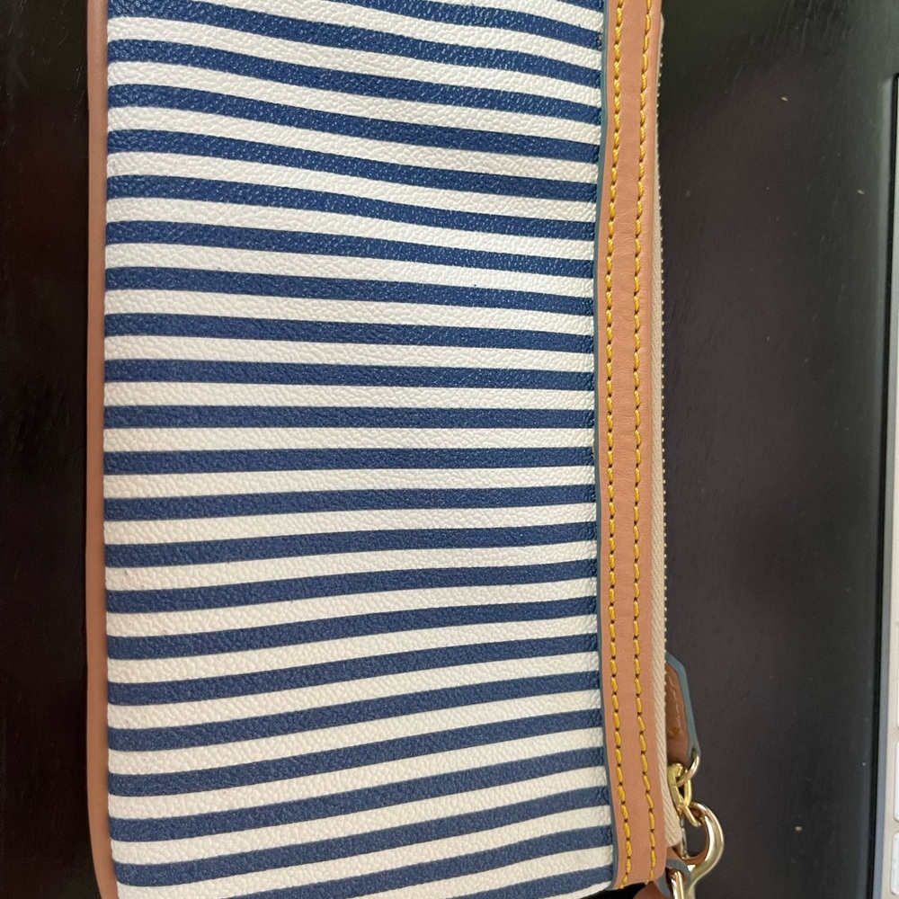 Disney cruise line wristlet